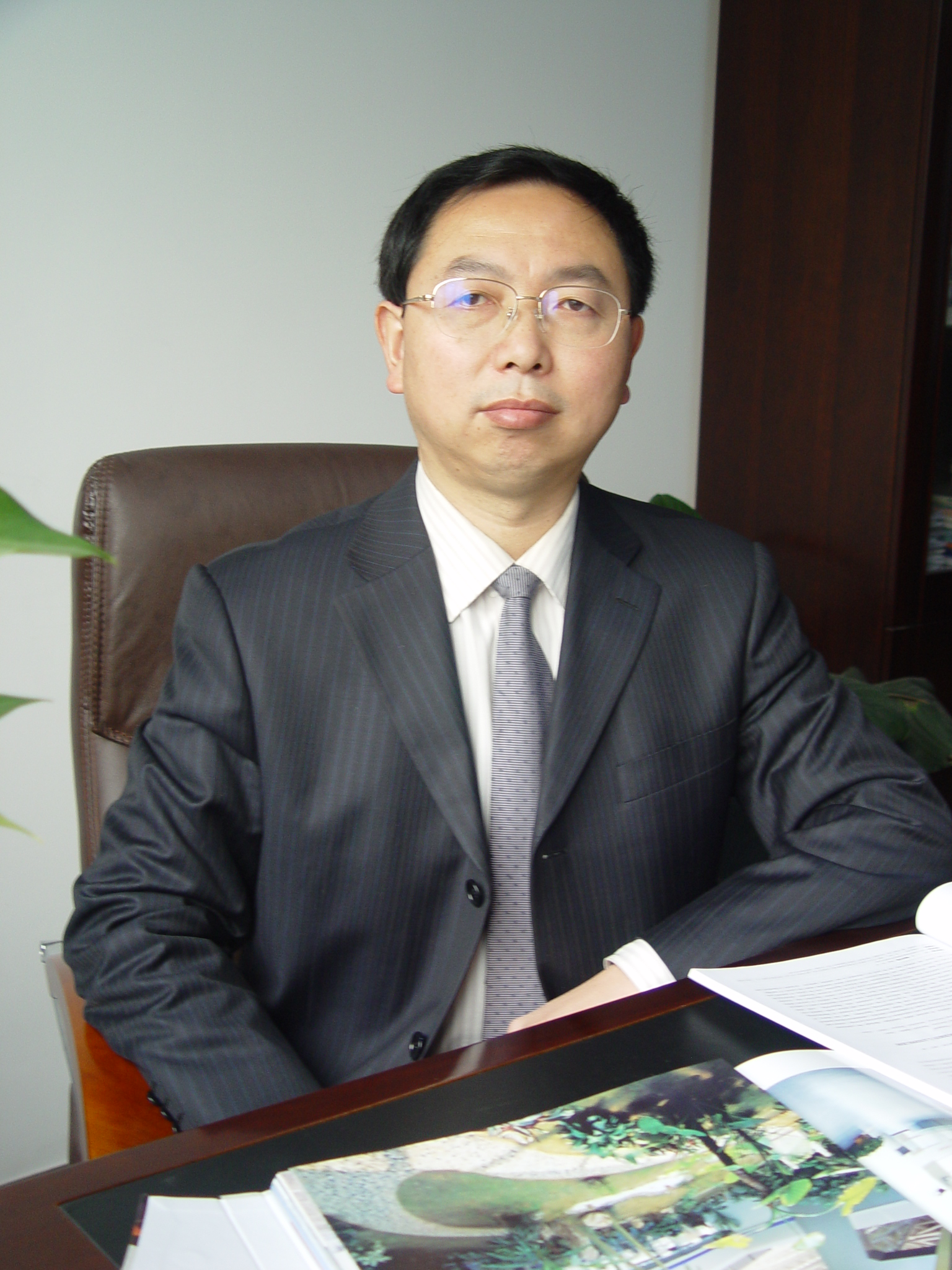 星空线上平台(集团)官方网站创新论坛第一千六百零五讲：黄土地区高填方地基变形特征与工程应对措施  