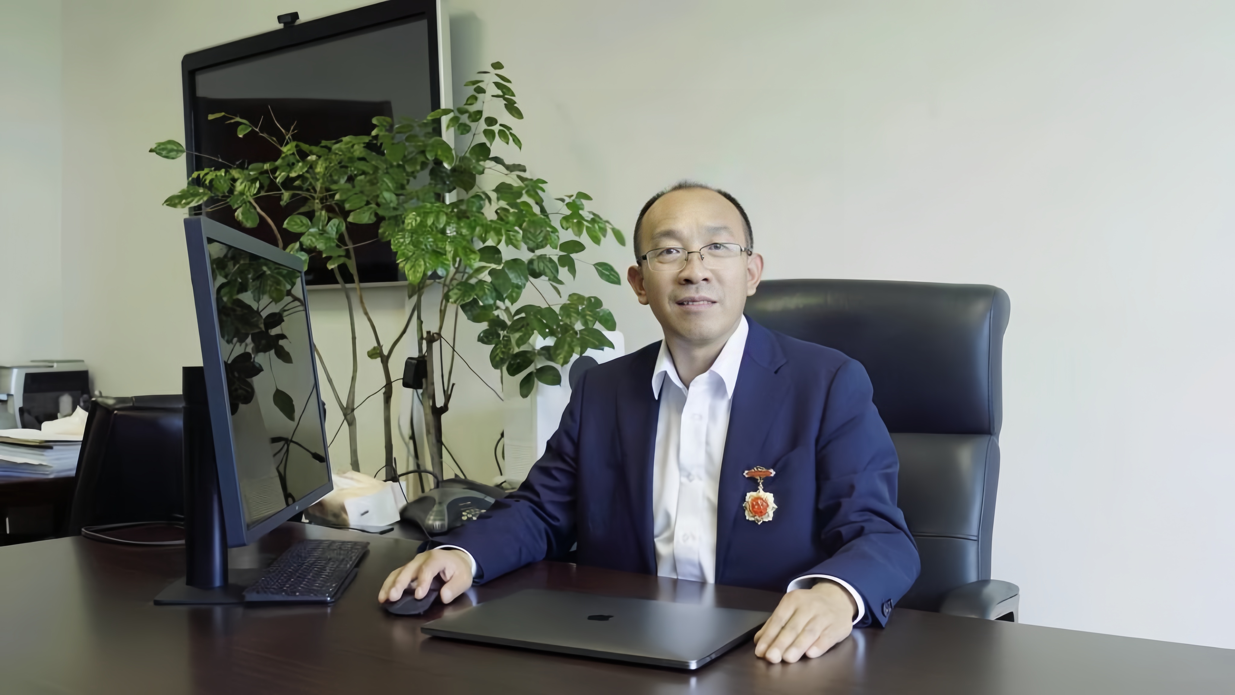 星空线上平台(集团)官方网站创新论坛第一千四百八十五讲：金属-有机限域结构可控组装与拟酶催化