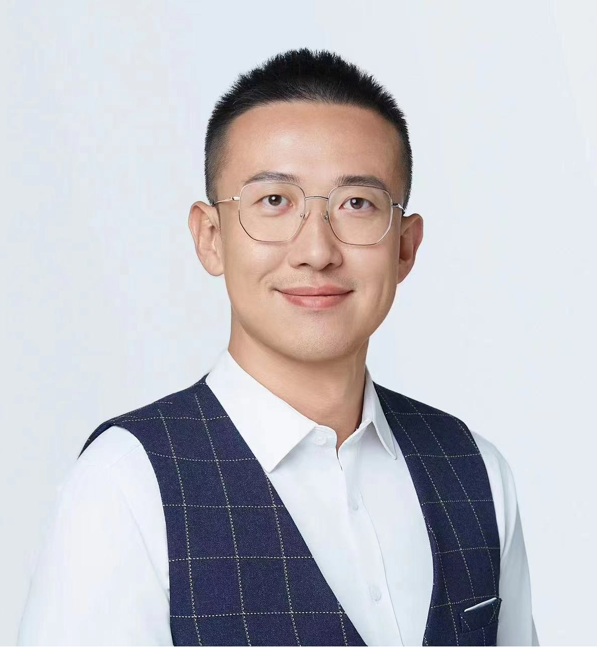 星空线上平台(集团)官方网站创新论坛第一千五百八十九讲：机器学习在材料模拟设计中的应用研究