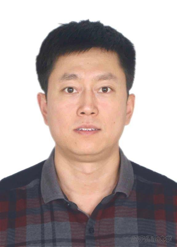 星空线上平台(集团)官方网站创新论坛第一千一百零二讲：人口流失与城市收缩背景下东北地区精明发展路径  