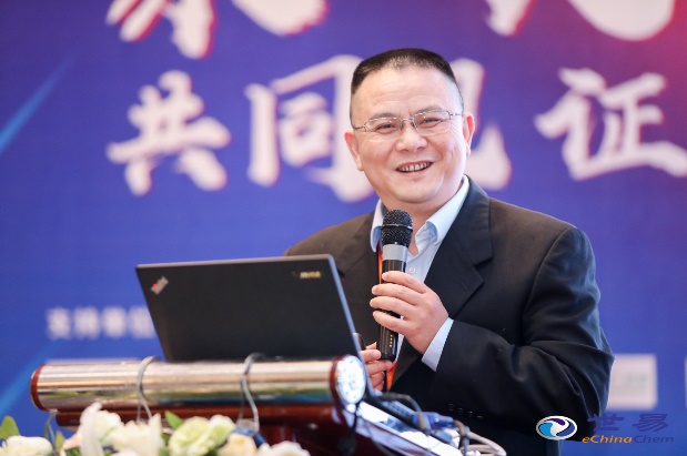 星空线上平台(集团)官方网站创新论坛第一千八百零八讲：精准合成导向的天然产物全合成：从基础研究到产业应用
