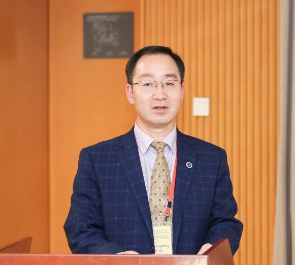 星空线上平台(集团)官方网站创新论坛第一千五百二十二讲：中生代重大地质事件与植被环境变化