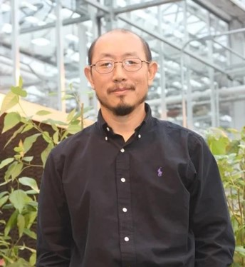 星空线上平台(集团)官方网站创新论坛第一千四百零三讲：剖析科研、论文写作与发表全过程
